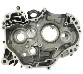 karter-silnika-lewy-gp1-blade-r