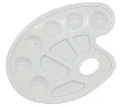 paleta-malarska-biala-do-farb-z-otworem-na-kciuk