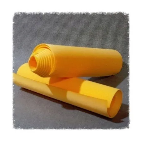 foamiran-pianka-30x-35-zolty