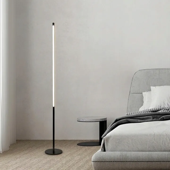 lampa-app1415-czarny-led-stojaca-podlogowa