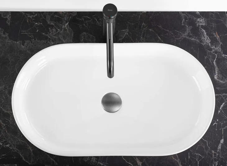 umywalka-vanda-61-biala-ceramiczna-ryflowana-rea-rodzaj-owalna