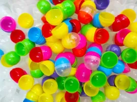 kapsula-pusta-32-mm-mix-pilka-kulka-200szt