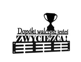 organizer-wieszak-na-medale-dopoki-walczysz-jestes-zwyciezca-drewniany