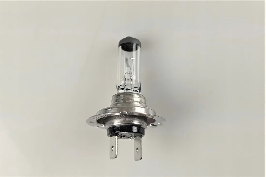 zarowka-halogen-h7-12v55w