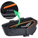 freedconn-f1-v2-eu-interkom-motocyklowy-na-jeden-kask-dodatkowe-elementy-zestawu-kabel-dedykowany-kabel-usb-zestaw-montazowy