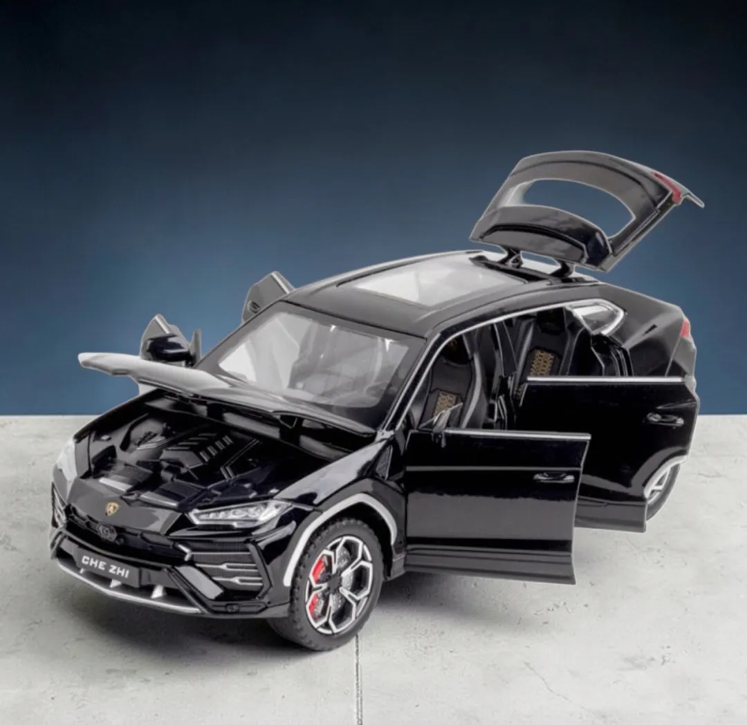 model-1-24-lamborgini-urus-suv-czarny-stan-nowy