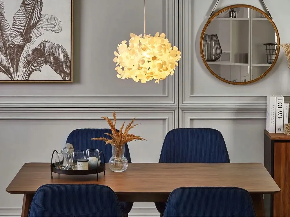 lampa-wiszaca-biala-lamone