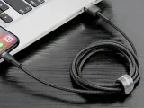 baseus-kabel-usb-lightning-iphone-2-4a-1m-czarny-waga-z-opakowaniem-0-3-kg-stan-nowy
