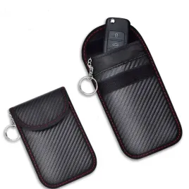 etui-do-pilota-samochodu-blokada-fal-kluczyk-keyless-carbon