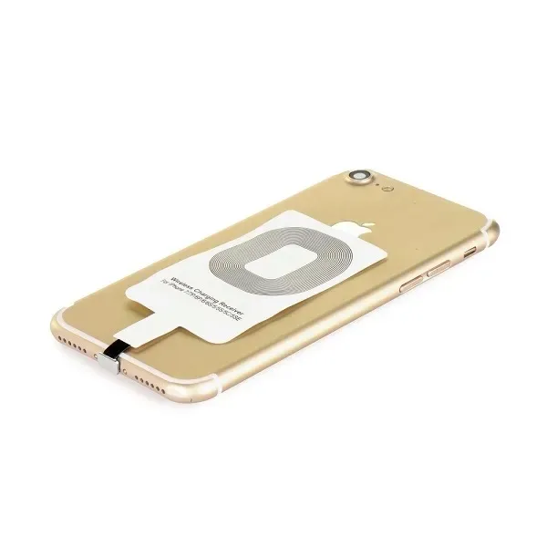 adapter-do-ladowania-indukcyjn-iphone-lightning-waga-z-opakowaniem-0-3-kg