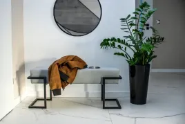 laweczka-tapicerowana-welurowa-loft-czarna-80-cm-metal