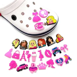 przypinki-do-crocs-barbie-do-butow-telefonu-torby-zestaw-26-szt