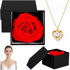 wieczna-roza-w-pudelku-zloty-naszyjnik-serce-prezent-dzien-kobiet-zestaw