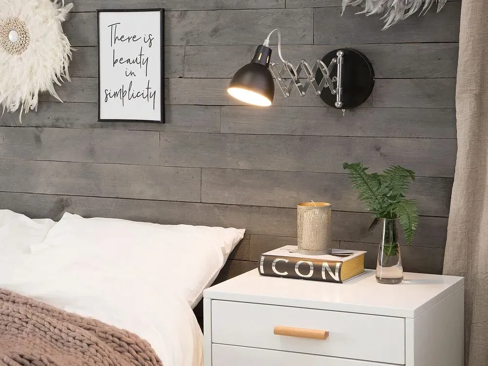 lampa-scienna-czarna-harrington