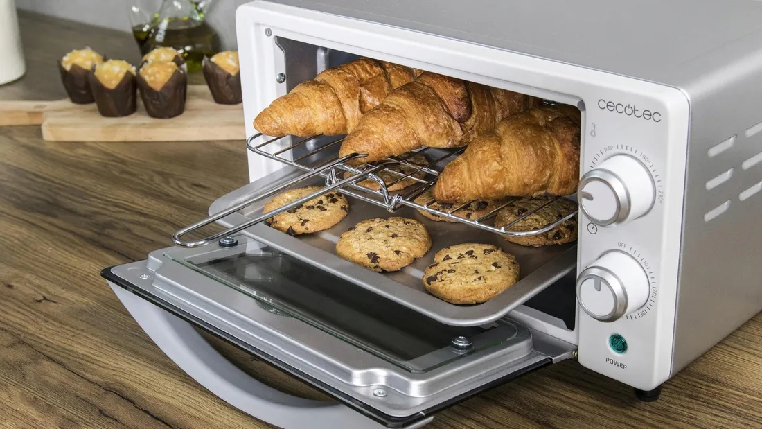 mini-piekarnik-cecotec-bakeandtoast-1090-white