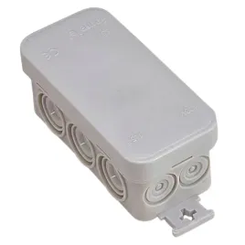 famatel-puszka-instalacyjna-natynkowa-90x43x39mm-ip55-jasnoszary-3050