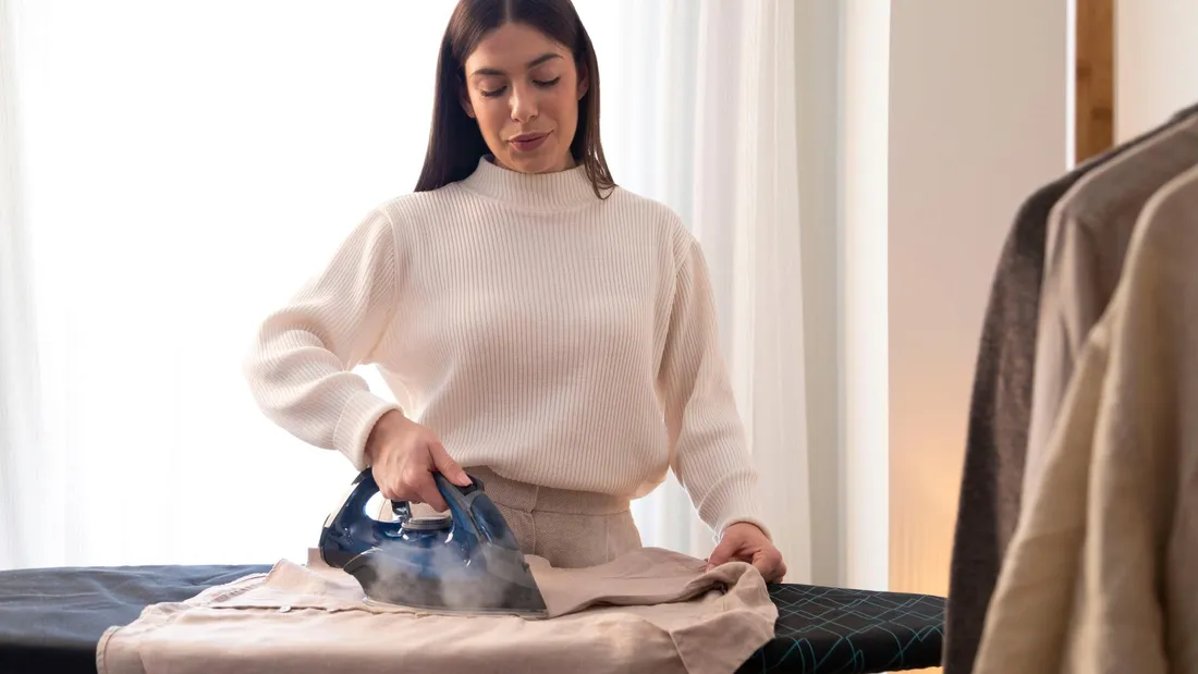 zelazko-cecotec-ironhero-3200-force-anodized