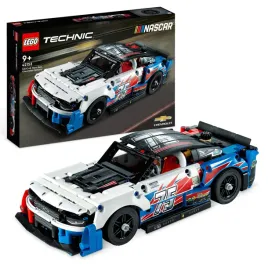 lego-technic-chevrolet-camaro-zl1-nascar-42153