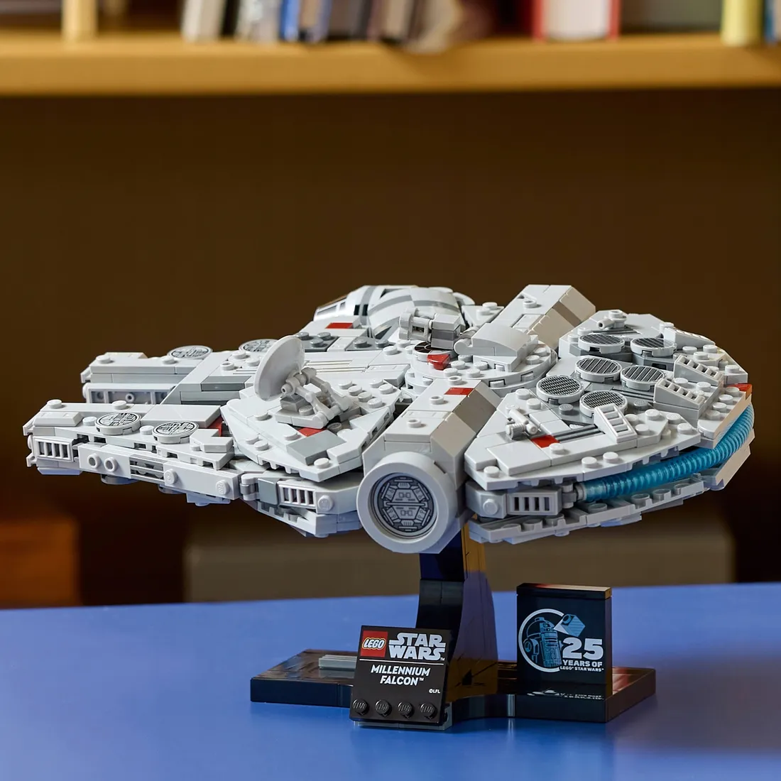 lego-star-wars-75375-lego-star-wars-sokol-millenium