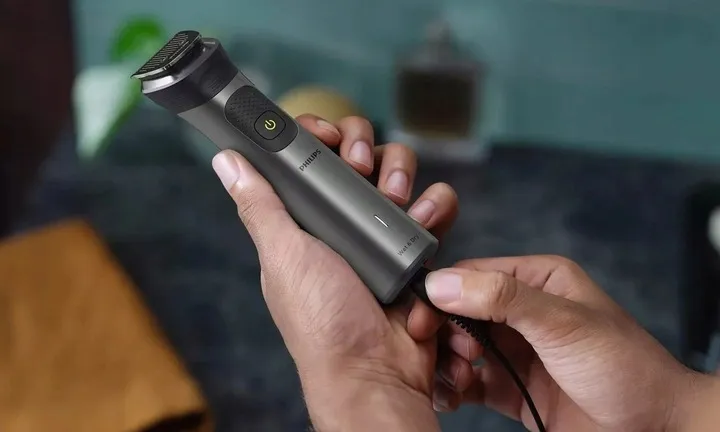 philips-mg7930-15-14w1-beardsense-multigroom-trymer-model-mg7930-15