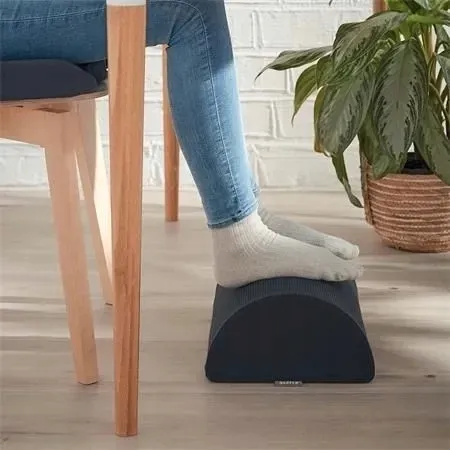podnozek-ergonomiczny-zwieksza-komfort-leitz-waga-0-15-kg