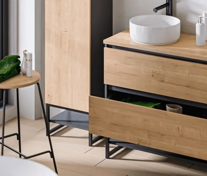 monako-885-nogi-140-cm-marka-comad