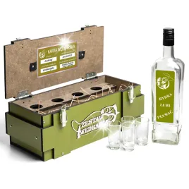 prezent-dla-wedkarza-na-18-99-urodziny-zestaw-na-alkohol-dla-taty-kolegi