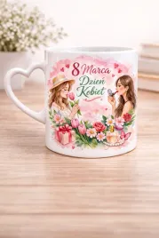 kubek-prezent-na-dzien-kobiet-ucho-w-ksztalcie-serca