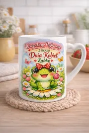 kubek-prezent-na-dzien-kobiet-ucho-w-ksztalcie-serca