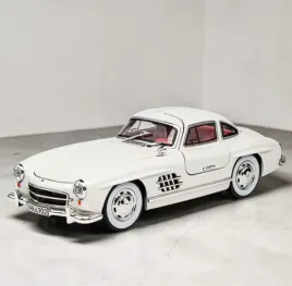 model-1-24-mercedes-benz-300-sl-bezowy