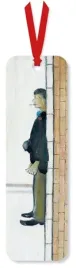 zakladka-do-ksiazki-man-lying-on-a-wall