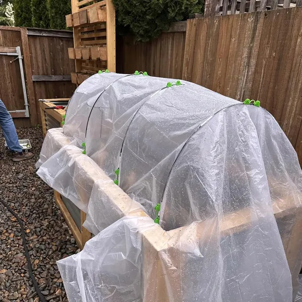 luki-tunelowe-szklarniowe-obrecze-do-szklarni-palaki-ochrona-roslin-30-szt-kolor-czarny