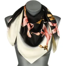 chusta-damska-apaszka-pod-szyje-lekka-elegancka