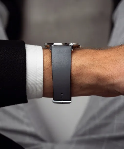 zegarek-junghans-form-marka-junghans