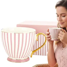 kubek-porcelanowy-w-pudelku-na-prezent-rozowy-bialy-porcelana-450-ml