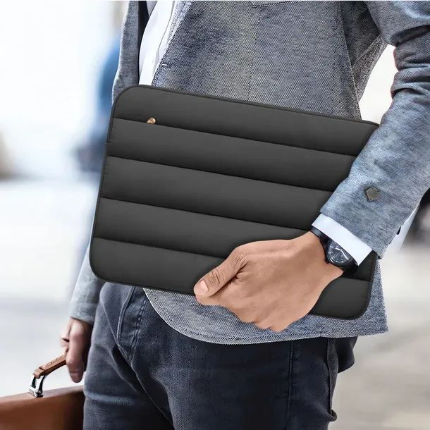 tech-protect-fluffy-laptop-13-14-black-stan-nowy