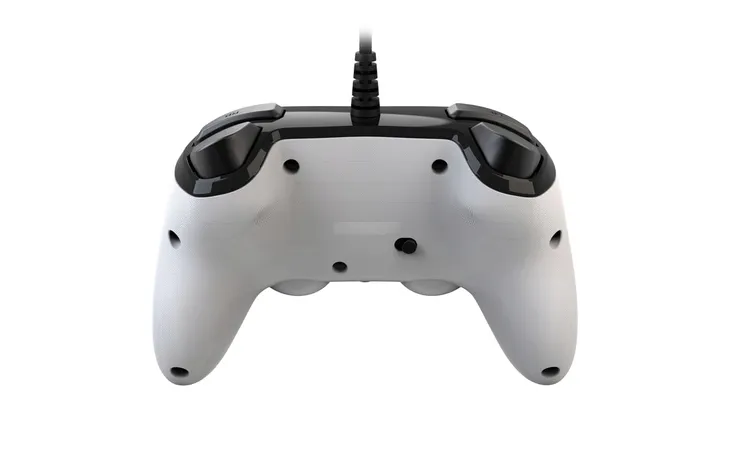 nacon-pro-compact-controller-bialy-usb-gamepad-xbox-one-xbox-series-s