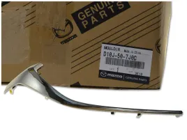 listwa-chrom-grilla-zderzaka-prawy-przod-d10j-50-7j0c-oe-mazda