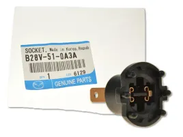 oprawka-gniazdo-zarowki-h7-b28v-51-0a3a-oe-mazda