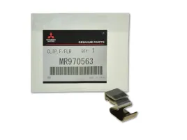 zatrzask-sprezynka-klapki-wlewu-paliwa-mr970563-oe