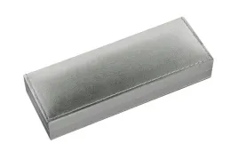 etui-na-artykuly-pismienne-z-wysciolka-welurowa-srebrne-titanum