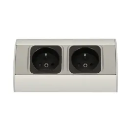 gniazdo-meblowe-2x2p-z-srebrne