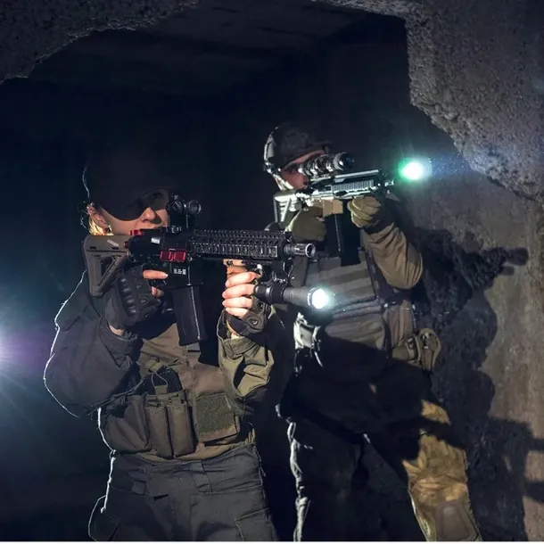 latarka-armytek-dobermann-pro-magnet-usb-white-zrodlo-swiatla-led