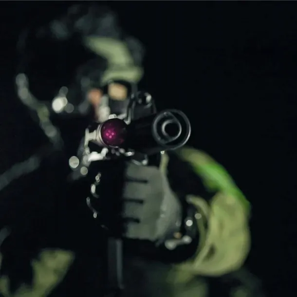 latarka-armytek-parma-c2ir-pro-klasa-wodoszczelnosci-ipx-8