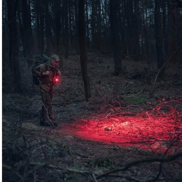 latarka-armytek-wizard-c2-wr-magnet-usb-white-klasa-wodoszczelnosci-ipx-8