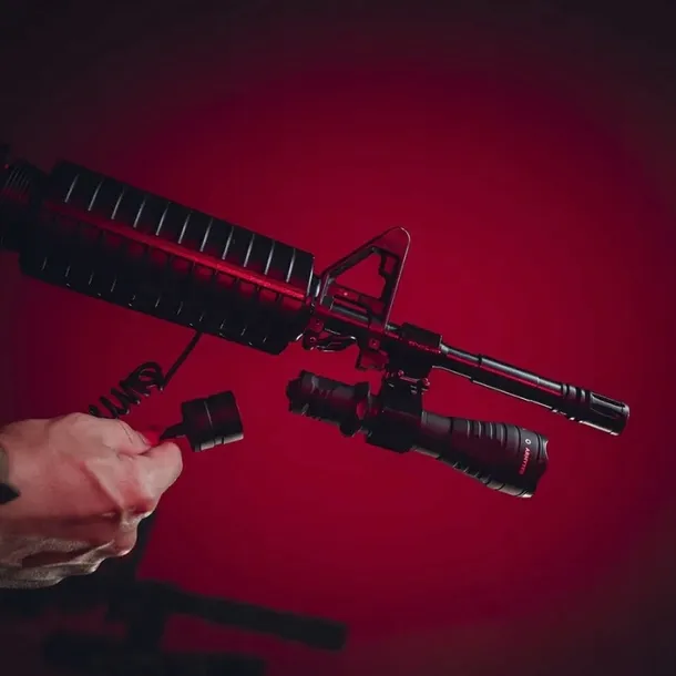 latarka-armytek-predator-pro-magnet-usb-white-zrodlo-swiatla-led