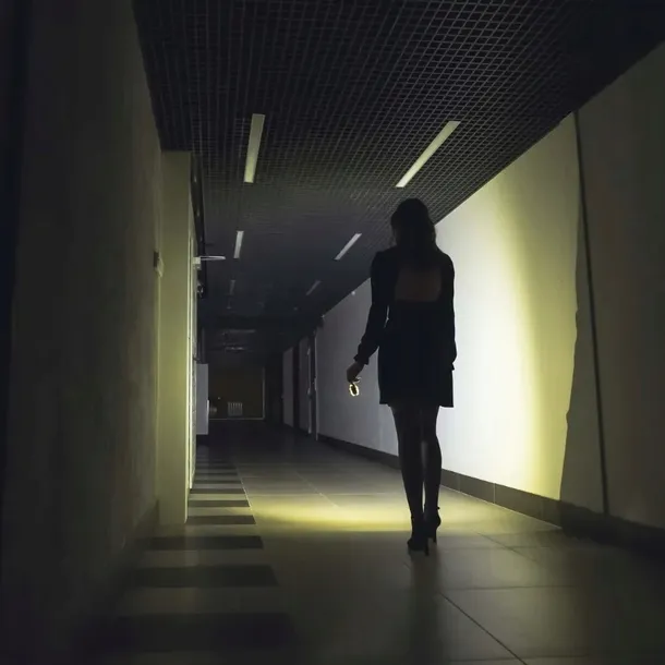 latarka-armytek-crystal-pro-uv-yellow-kod-producenta-6957713005072