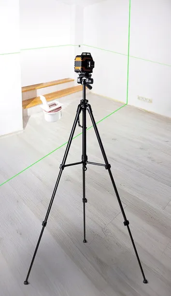 statyw-stalowy-1-5m-1-4-wysokosc-produktu-150-cm-stan-nowy