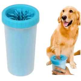 czyscik-do-lap-lapek-dla-psa-kubek-silikonowy-myjka-m-11cm-na-bloto-piasek