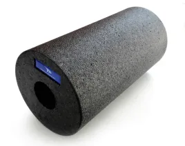 walek-roller-do-masazu-plaski-czarny